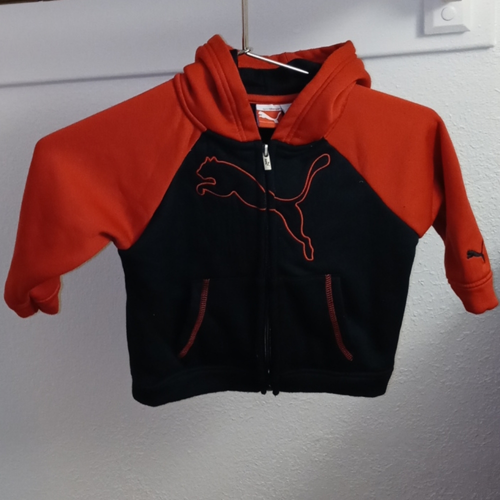 Boy puma warm up